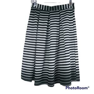 Faith and Joy Black White Stripe Pleated A Line Contemporary Office Skirt S